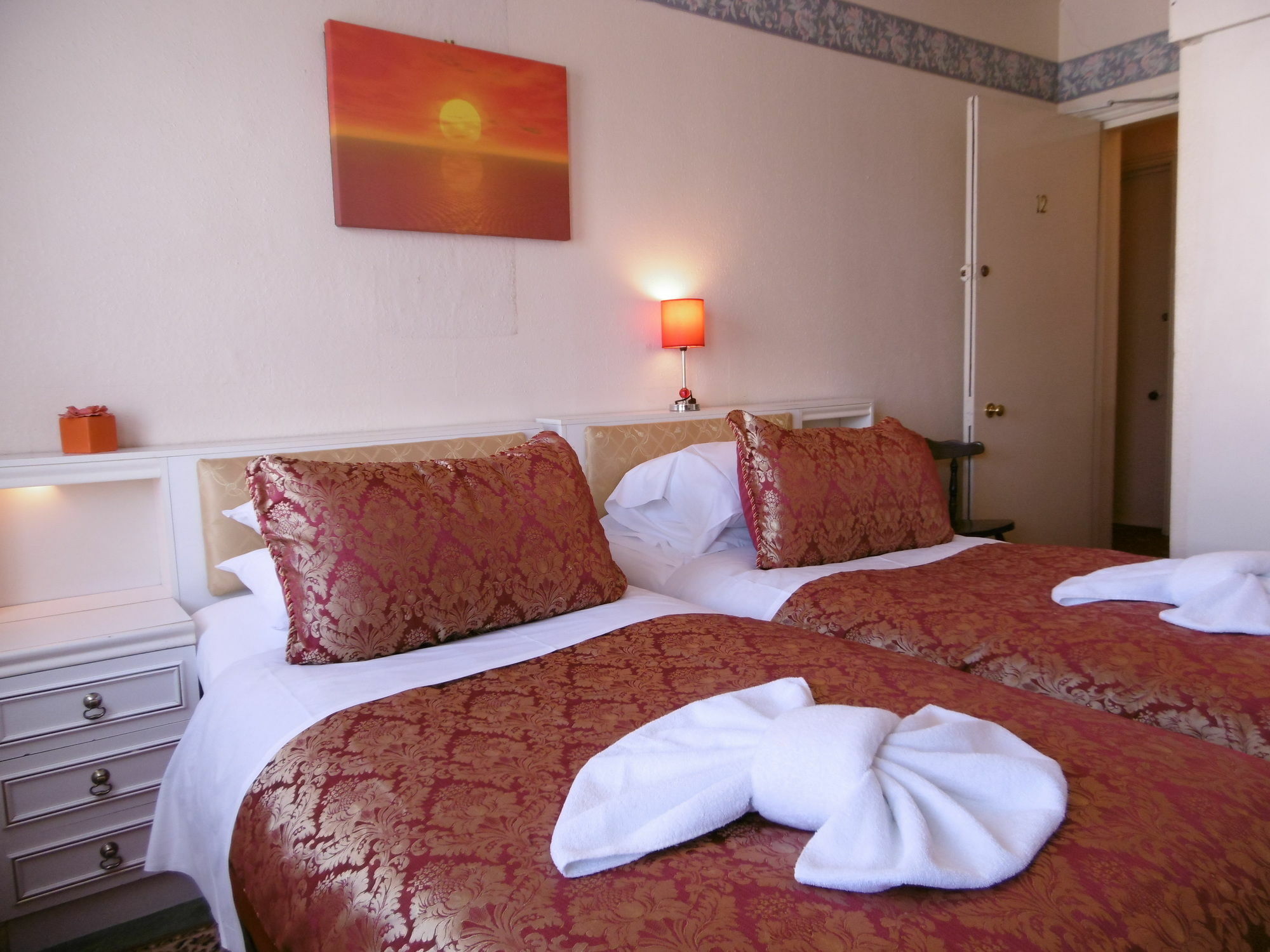The Ellesmere Hotel Eastbourne Dış mekan fotoğraf
